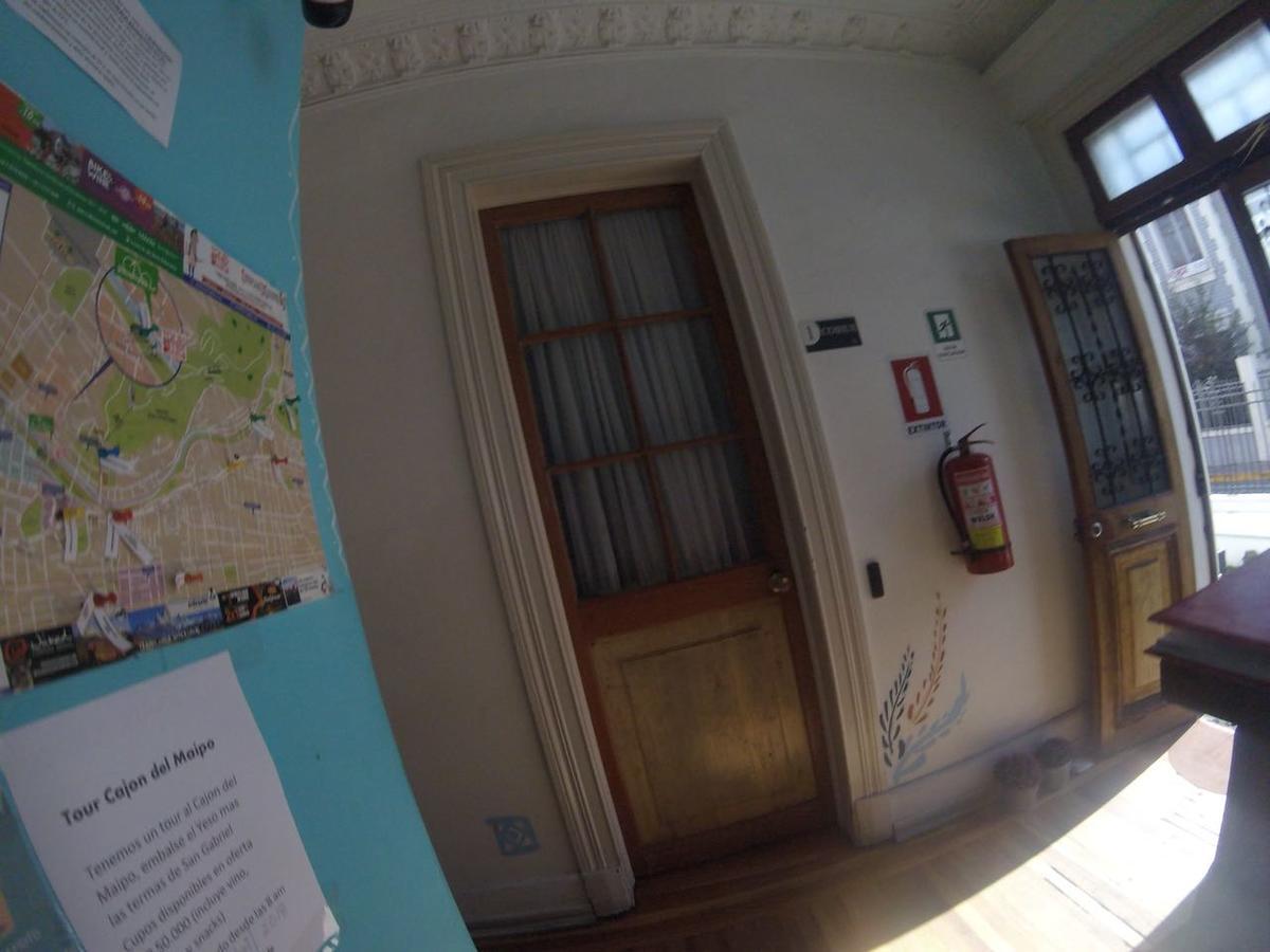 Casa Roble Hostal Boutique Сантяго Екстериор снимка